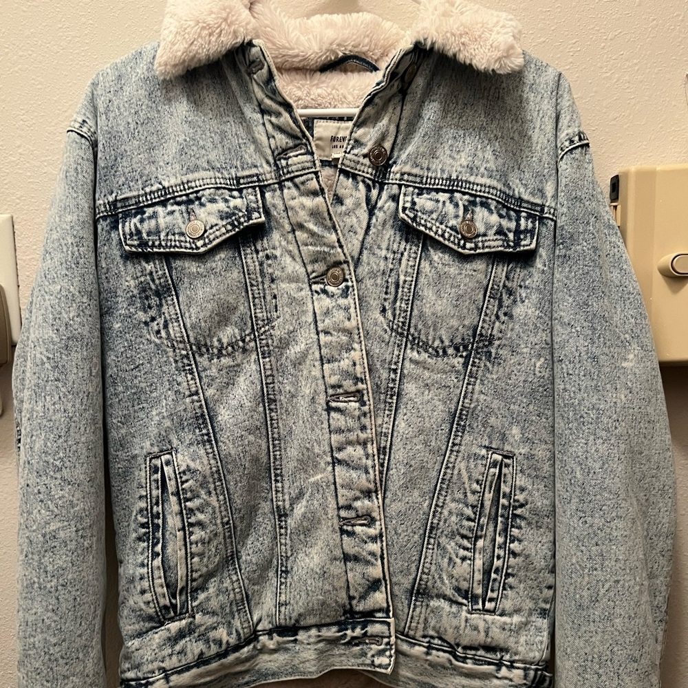 Forever 21 Jean Jacket w/ Fur